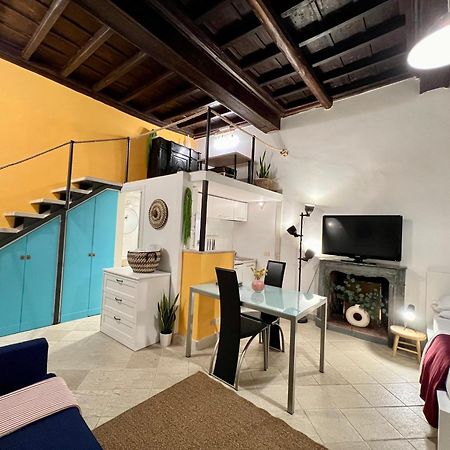Charming Navona Duplex Apartment Rome Exterior photo